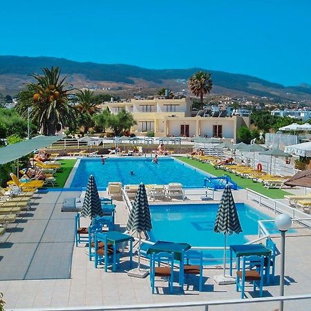 Niriides Beach Hotel Псаліді Екстер'єр фото