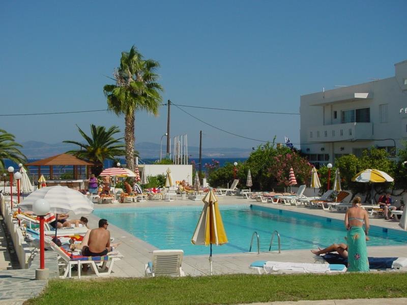 Niriides Beach Hotel Псаліді Екстер'єр фото